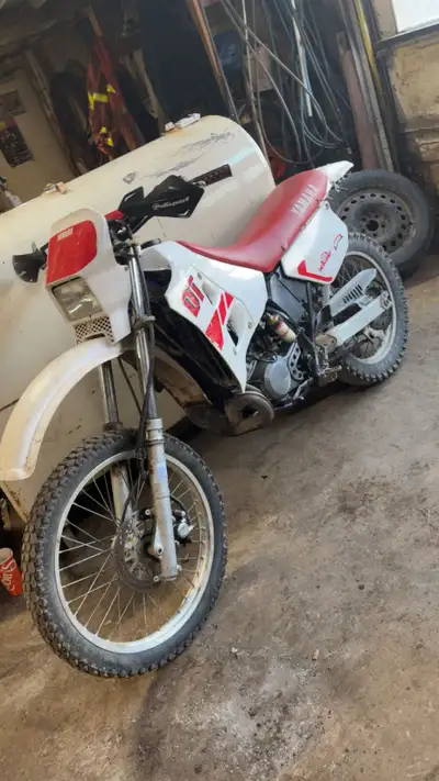 1996 dt200R, nice rare bike, fresh rebuild in it, works good, open to trades on other bikes, cars, w...