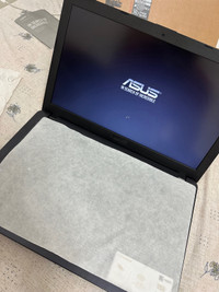 Asus X543M 15.6 Laptop in warrenty, Intel N4020, 1TB HDD, 4Gb