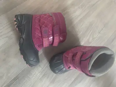 Bottes filles gr 8, View more