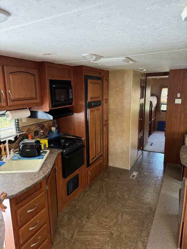 roulotte JayFlight 2011 32' in RVs & Motorhomes in Rouyn-Noranda - Image 10