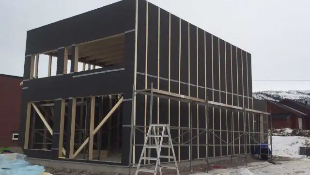 Carpenter65561308212098122