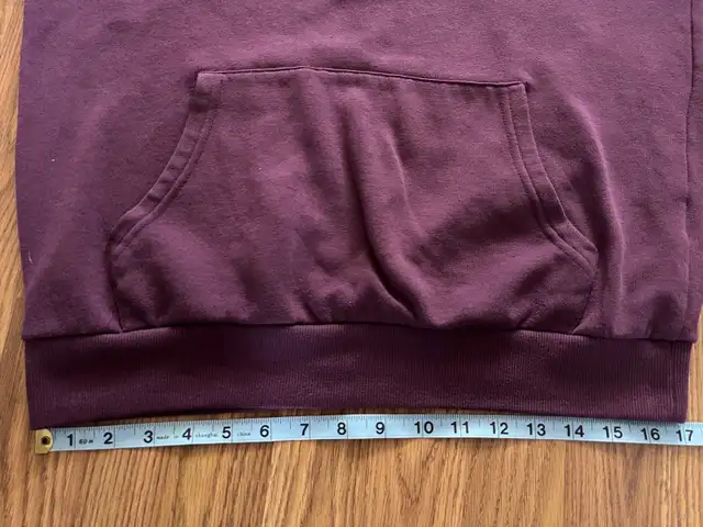 Zoo York men’s small hoodie, streetwear, burgundy in Men's in Oshawa / Durham Region - Image 9