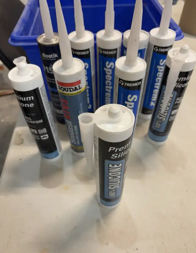 Silicone Caulking Tubes in Other in City of Toronto - Image 2