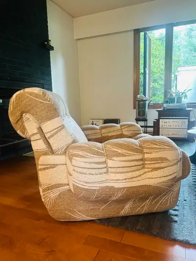 Rare vintage MCM 60’s lounge room set, View more