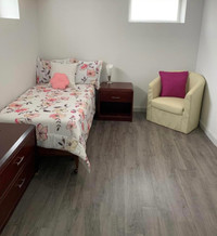 *UofM*High End Room to Rent  Student Apartment
