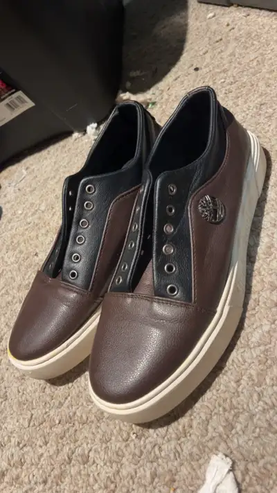  Timberland Slip-On Shoes – Men’s Size 10 – Barely Worn, View more