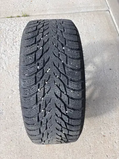 Core Racing wheels and 225/40/R18 Nokian Hapalita R3 winter tires for sale. Came off a 2019 VW Golf...