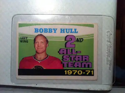 BOBBY HULL 1971-72 OPC O-Pee-Chee 2nd All-Star Team #261 Card is in good condition. $25 We do shippi...