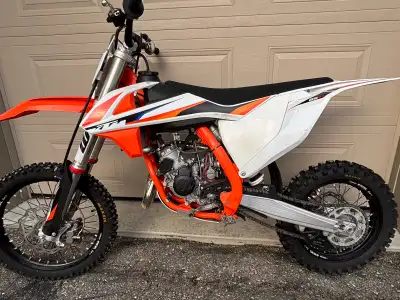 Barely used. 6.3 original hours. Bought for our son a couple years ago at the end of the season .. h...