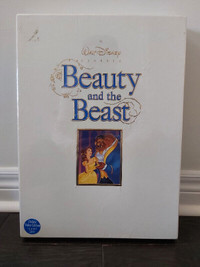 New Disney BEAUTY AND THE BEAST Deluxe Collectors Edition VHS CD