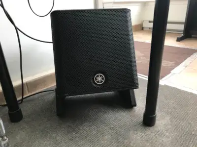 HAUT-PARLEUR AMPLIFIE YAMAHA STAGEPAS 200BTR, View more