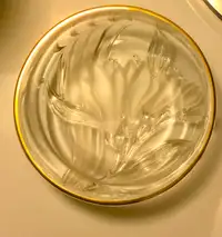 Mikasa studio Nova frosted crystal French iris round dish