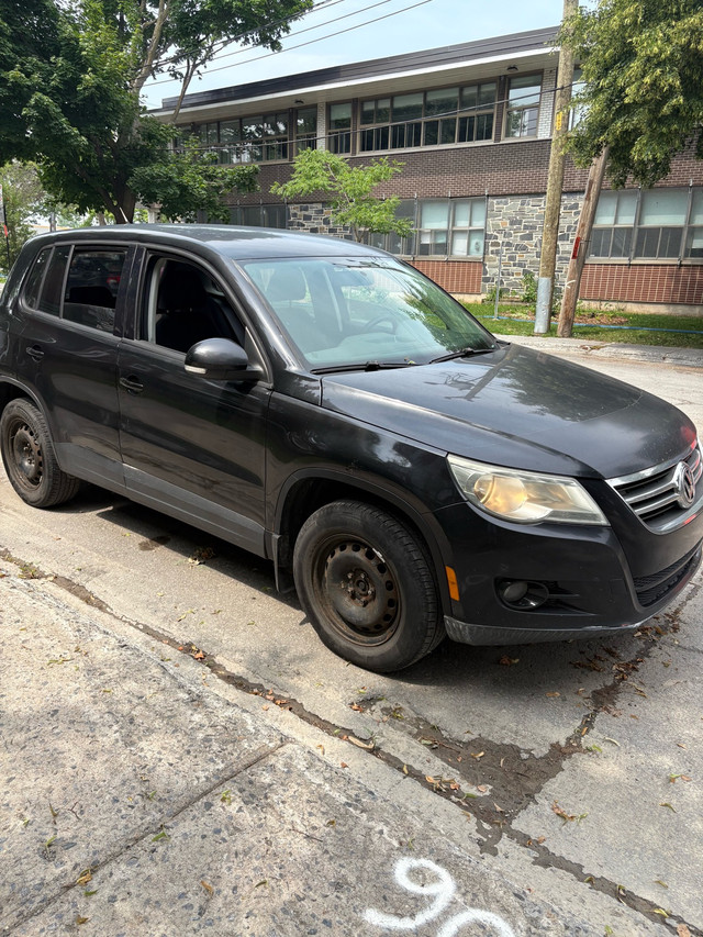 Volkswagen Tiguan 2010 dans Autos et camions  à Ville de Montréal