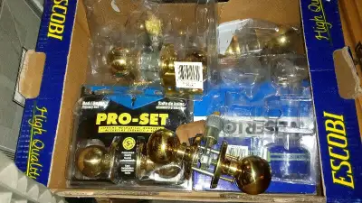 some bedroom / bathroom / indoor door knobs, View more
