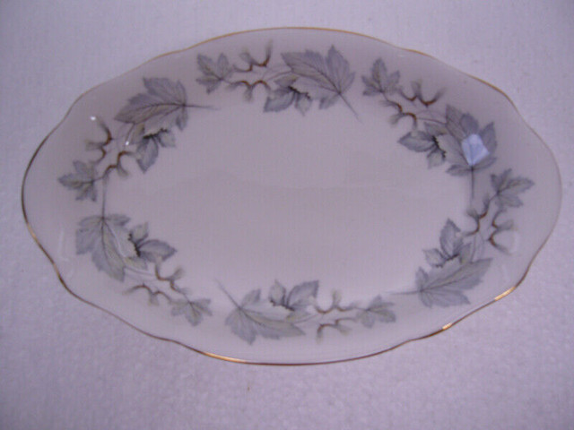 Vintage Royal Albert “Silver Maple” Regal Tray/Dish in Arts & Collectibles in Dartmouth - Image 3