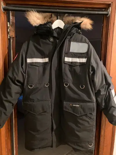 Men's Canada Goose Resolute Parka, View more