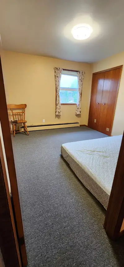 Ideal for Student/Professional – Room in Safe, Central Location
