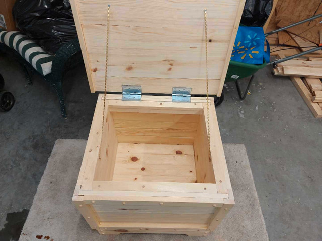 cedar chests in Arts & Collectibles in Kenora - Image 3