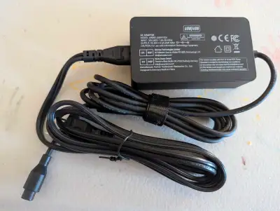 65W/45W Power Adapter/AC Charger for laptops with various tip adapters, including M4/5/8/9/11/12/13/...