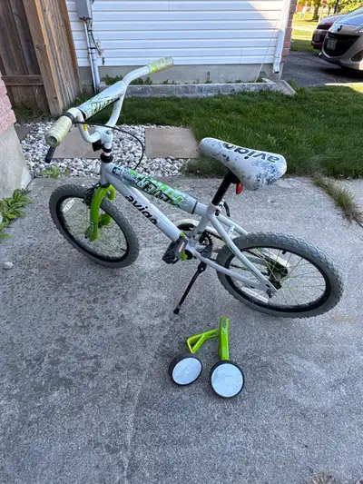 Kids white/green bike (18”), View more