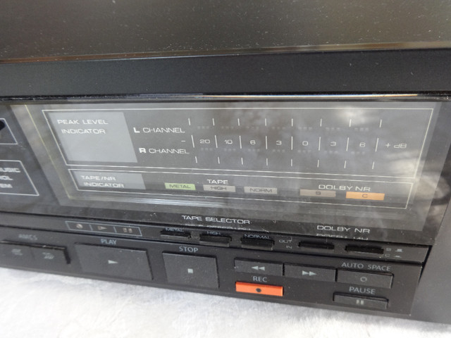 Onkyo TA-2026 Stereo Cassette Tape Deck for sale(AS IS) in Stereo Systems & Home Theatre in Markham / York Region - Image 3