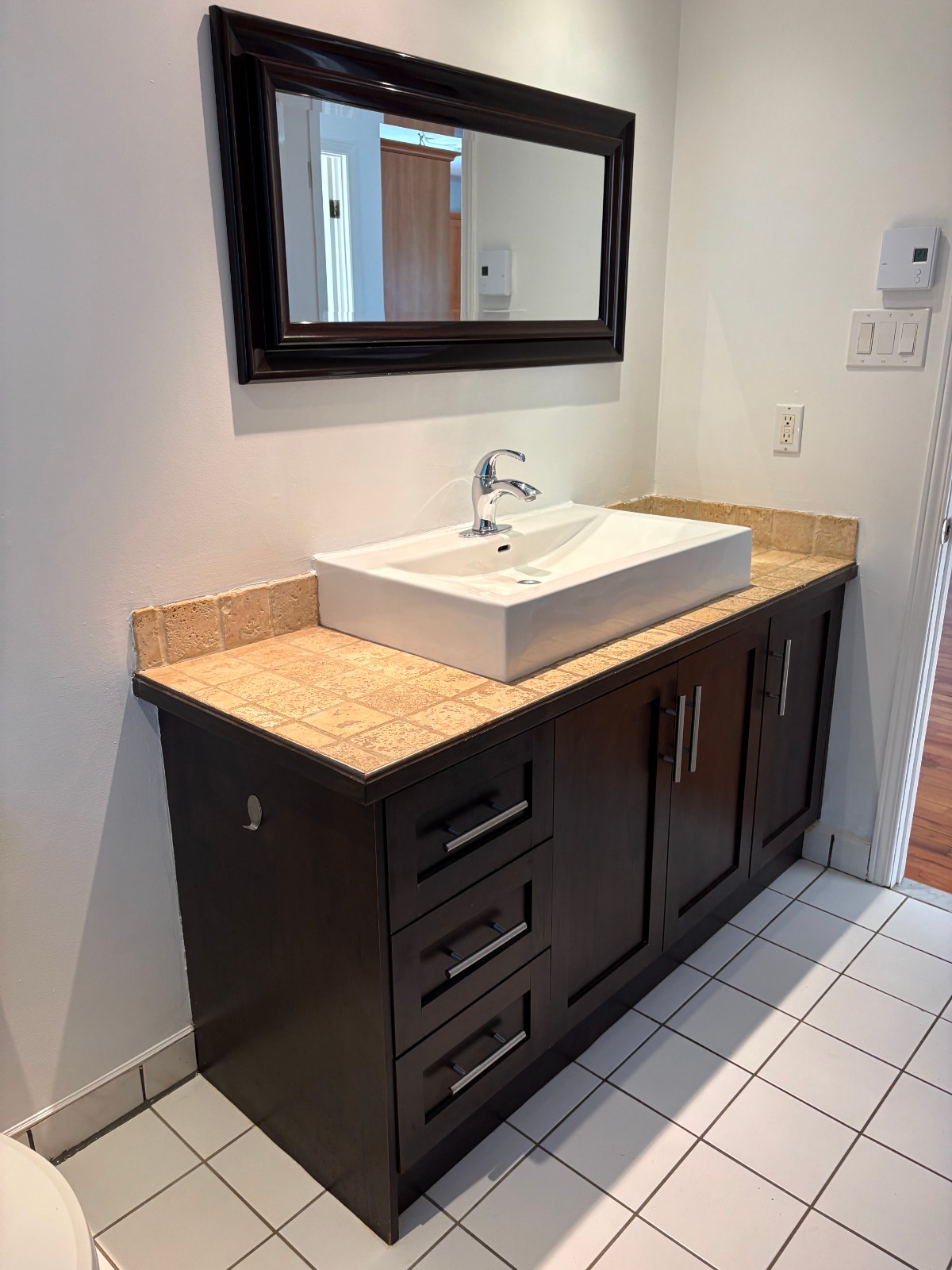 5 1/2 à louer, bas de duplex, L'Assomption 1400/mois — photo 2