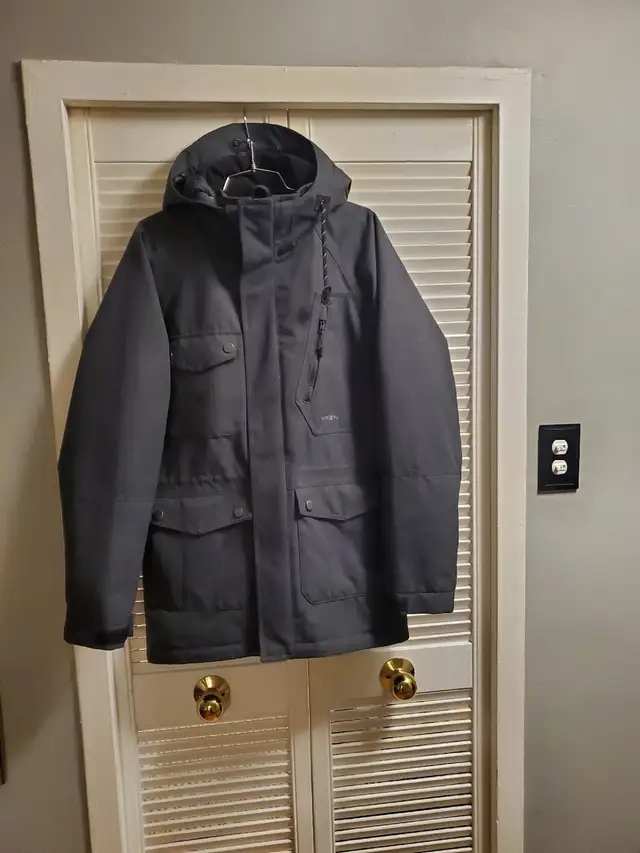 Men's Winter RPZN Jacket size S in Men's in Mississauga / Peel Region - Image 7