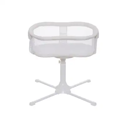 Selling a Halo Bassinest Essentia Series in very good condition. No tears in the mesh. The fabric, m...
