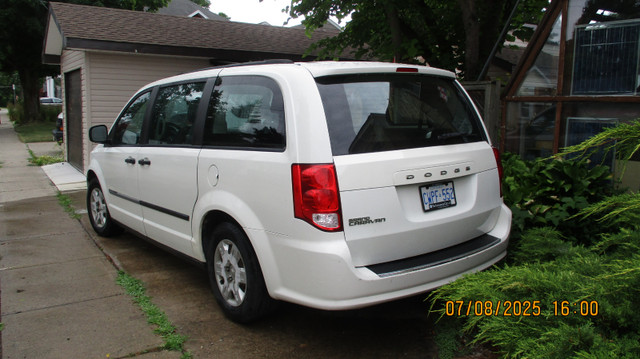 2011 Dodge Grand Caravan SE/CVP in Cars & Trucks in St. Catharines - Image 3