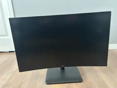 Acer monitor curved 32inch 165hz used couple time don’t need any more comes with cord