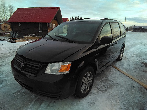 2010 Grand Caravan  in Other in Grande Prairie - Image 4