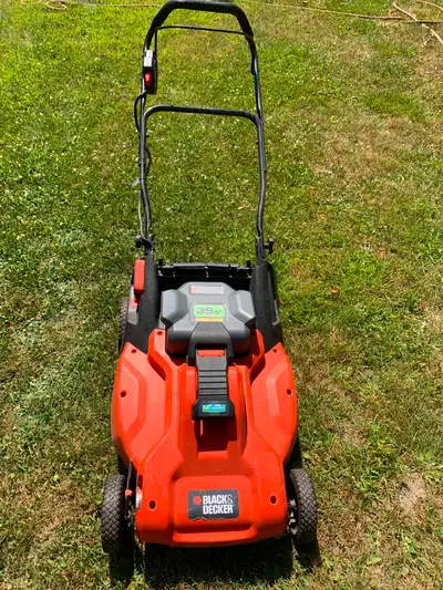 tondeuse a batterie Black & decker 36 volts, View more