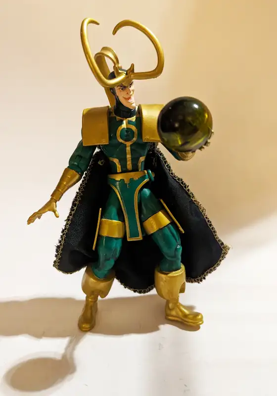 Avengers figures from various lines (ToyBiz, 1997-1999)62863285711491124