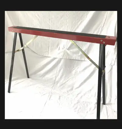 CHEVALET PLIANT  / FOLDING SAWHORSE, View more