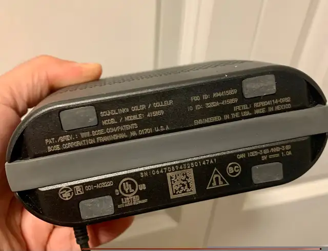 ose Soundlink Color Bluetooth Speaker • Model 415859 Portable  in Speakers in Burnaby/New Westminster - Image 6