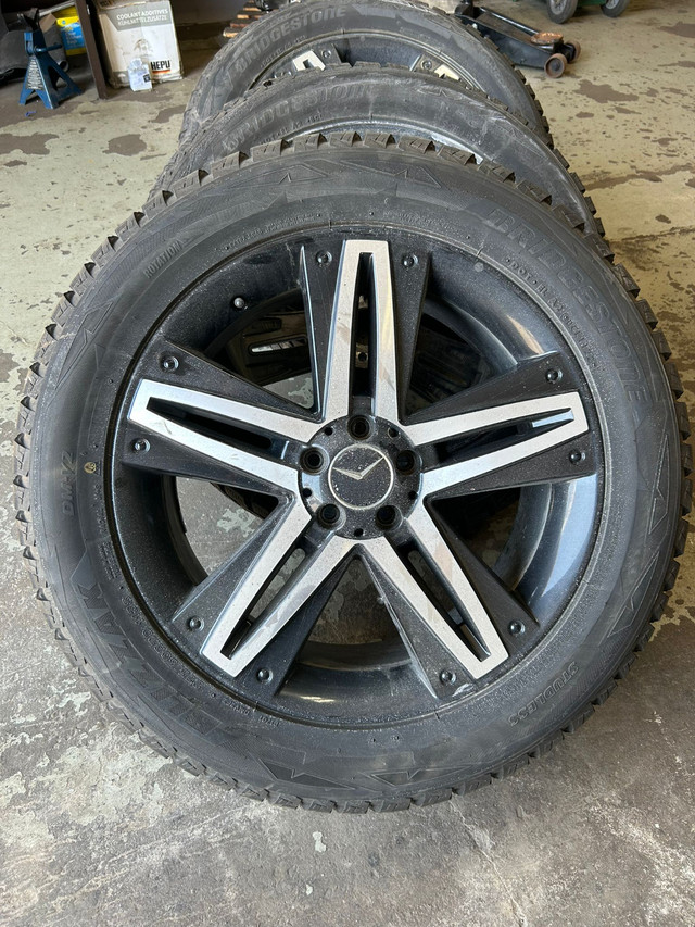Bridgestone Blizzak Winter Tires with OEM Rims (275/50R20). in Tires & Rims in Markham / York Region