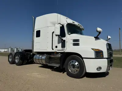 Premium Auctions is offering this 2023 Mack Heavy Spec Sleeper Truck selling on our website, www.pre...