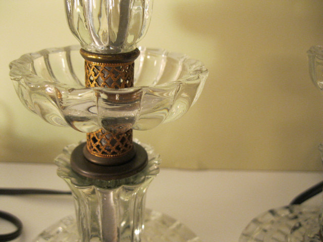 Vintage Table/Dresser Lamps in Indoor Lighting & Fans in Oshawa / Durham Region - Image 4