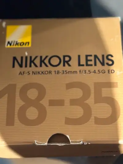 Nikon AF-S NIKKOR 18-35mm f/3.5-4.5G ED Lens, View more