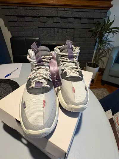 Men’s shoes, View more