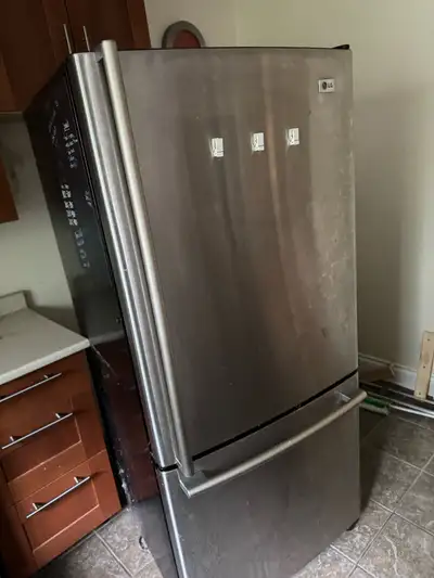 LG fridge (compressor not running), View more