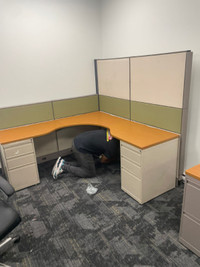 30% Flat Discount! - Pre-owned Office Cubicles for sale!