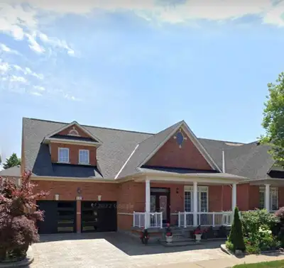 Legal basement apartment with permit Weston & Rutherford Separate entrance 3 bedroom available Large...