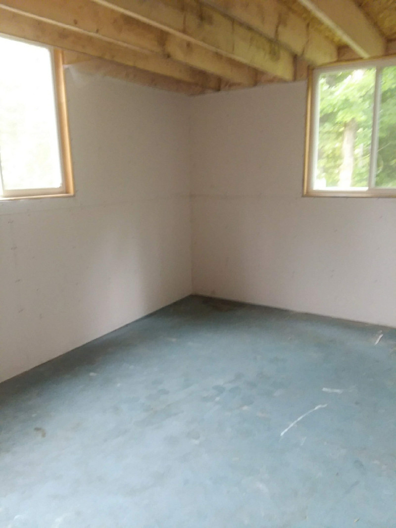 Room separate entrance Room Rentals & Roommates Barrie Kijiji