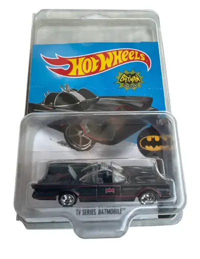 Hot wheels 2016 Super Treasure Hunt 1966 TV Series Black Batmobile from Canada. Signature Super Trea...