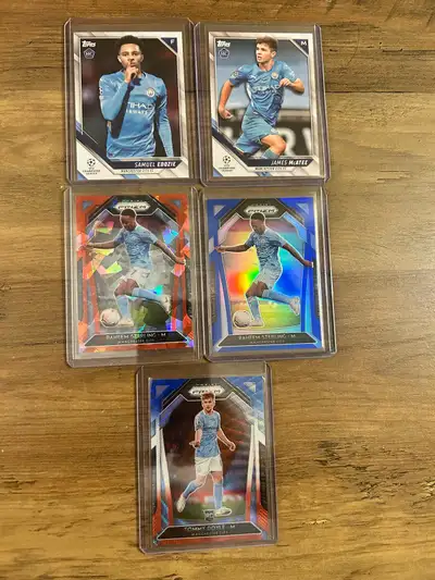 Lot 5 Cartes Manchester City Sterling /199 + Red Ice / Doyle Rwb, View more