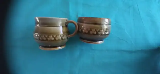 IRISH PORCELAIN in Arts & Collectibles in Barrie - Image 8