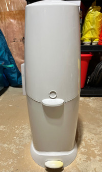 Playtex diaper genie elite pail