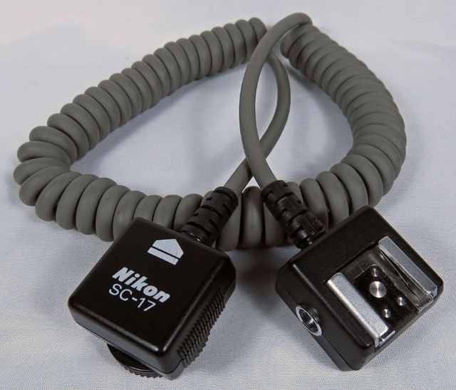 Nikon Sc-17 TTL Sensor Remote Cord in Cameras & Camcorders in City of Halifax