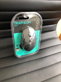 *NEW* Logitech M720 Triathlon Wireless Optical Mouse - Black